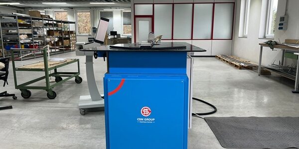 The picture shows a bending machine at HELIOS' site